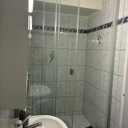 De La Charrue Värdshus